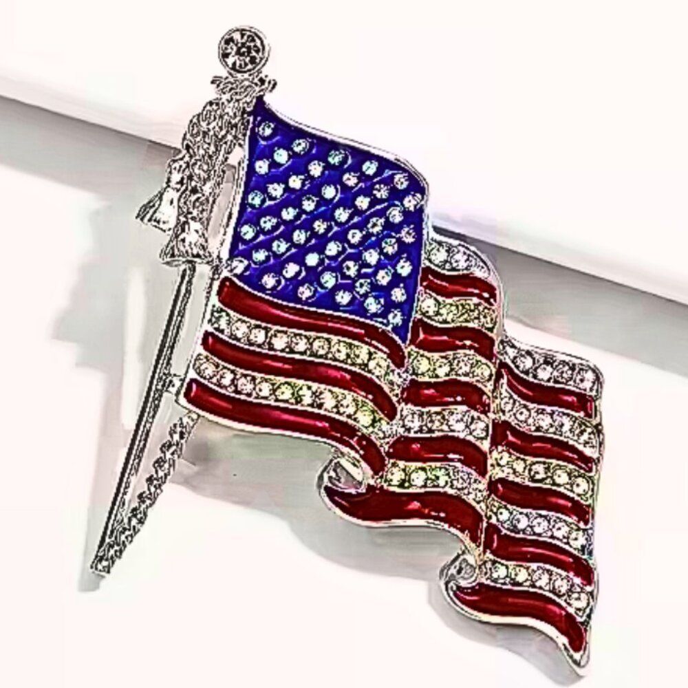 NWT Waving American Flag Brooch Rhinestone & Enamel Lapel Scarf Hat Pin